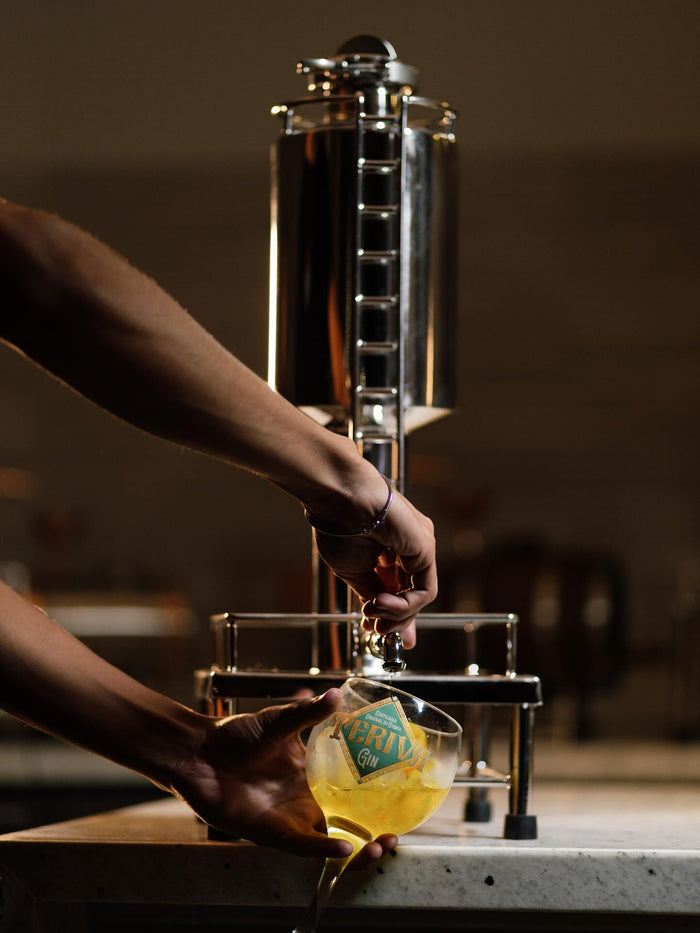 Tanquinho Torre Taça + Chapéu 3 Cravos